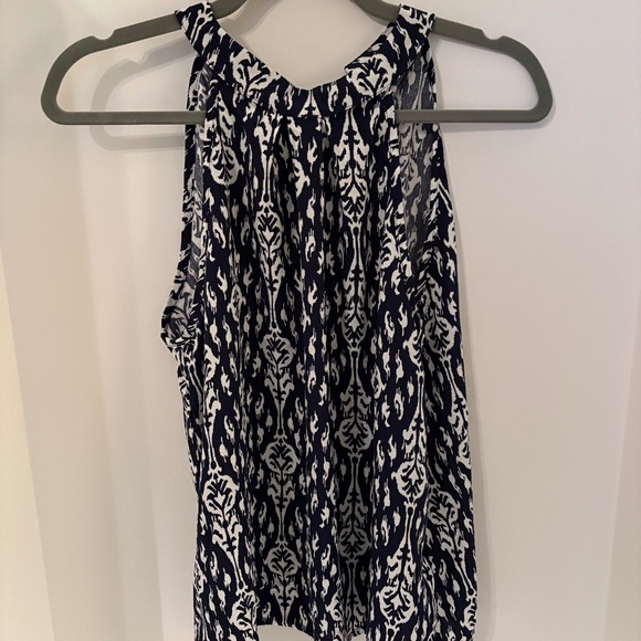 Beachy Shirt - Picture 1 of 1